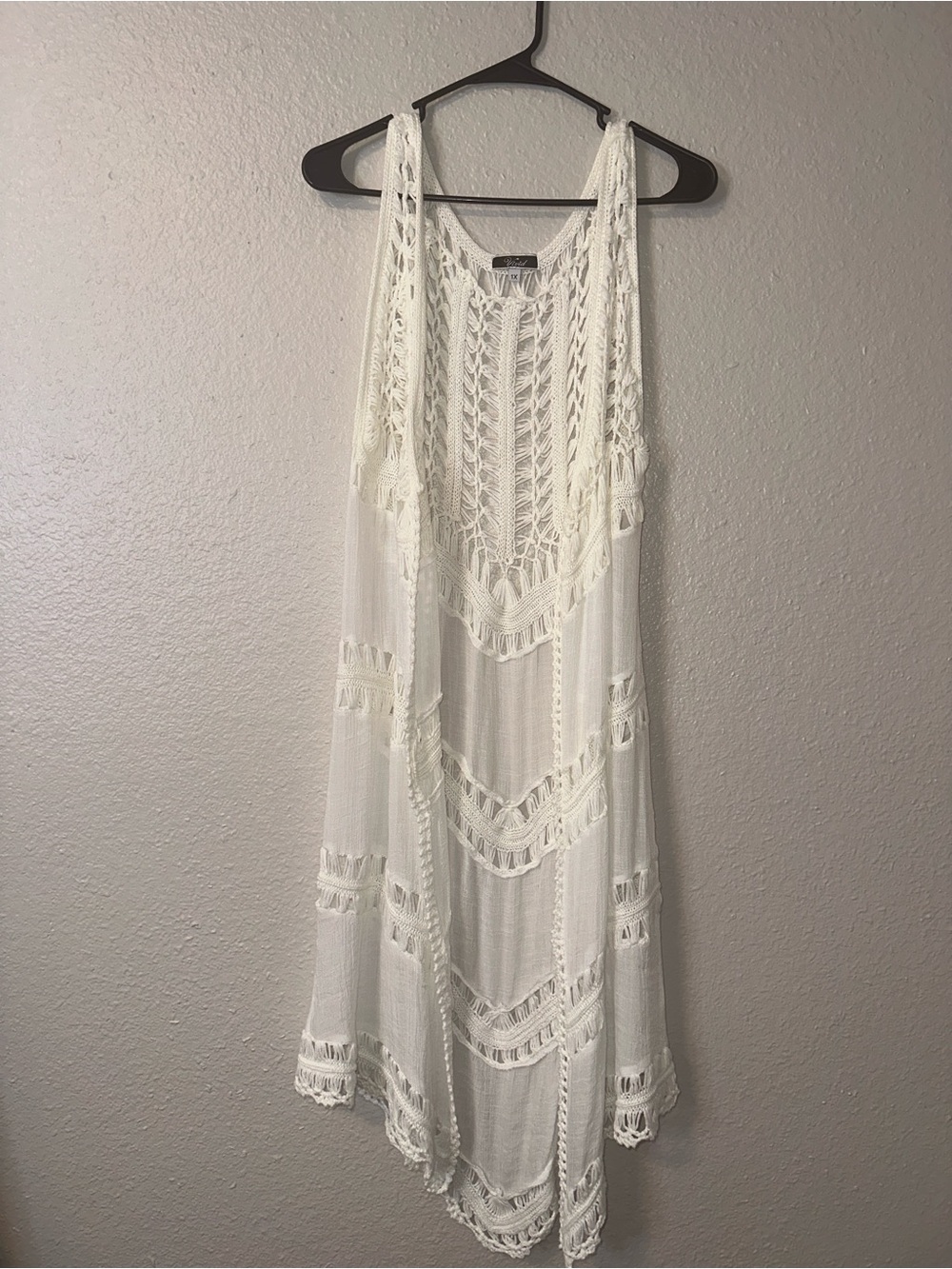 Vivid 1X White Crochet Boho Open Front Asymmetrical Duster Vest
